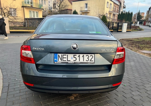 Skoda Octavia cena 58000 przebieg: 177825, rok produkcji 2017 z Wąsosz małe 191
